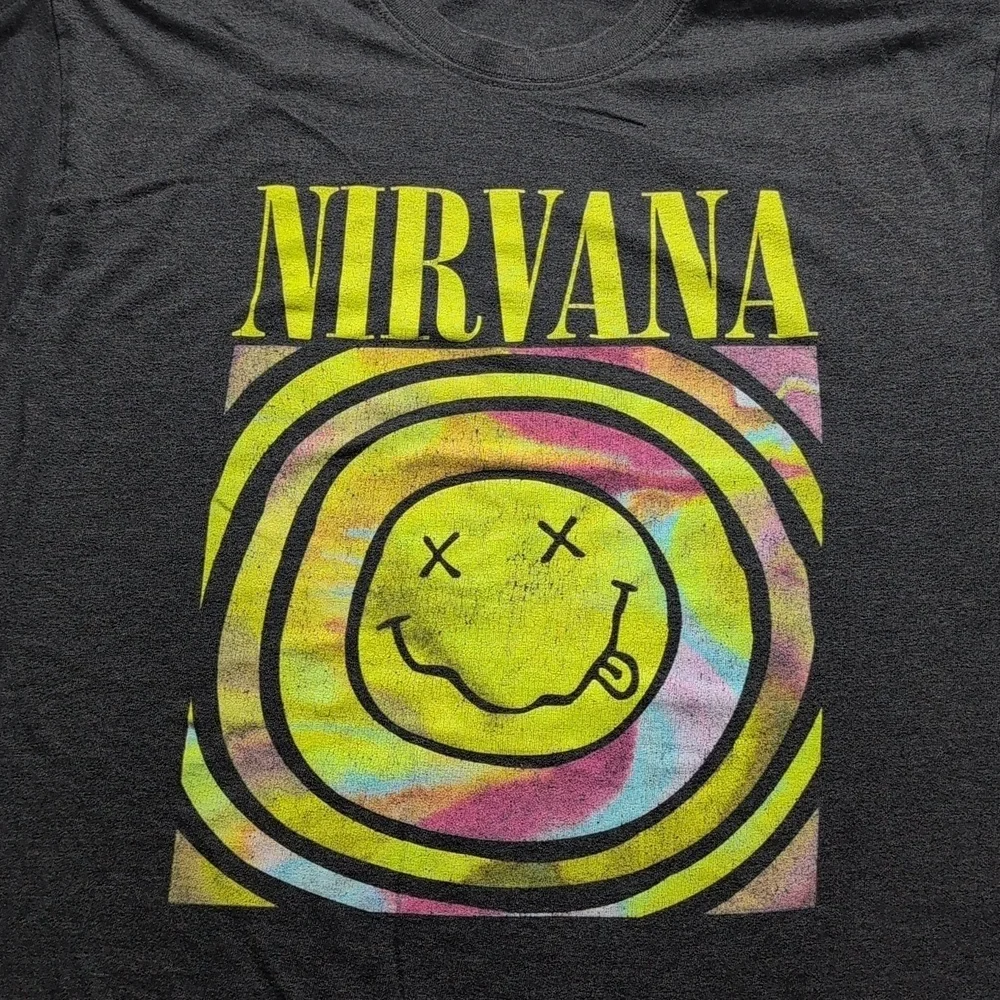 Nirvana T-shirt Gray Band Rock Concert Smiley Punk